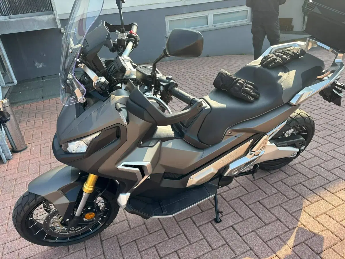 Honda X-ADV 750 (2017) (6)