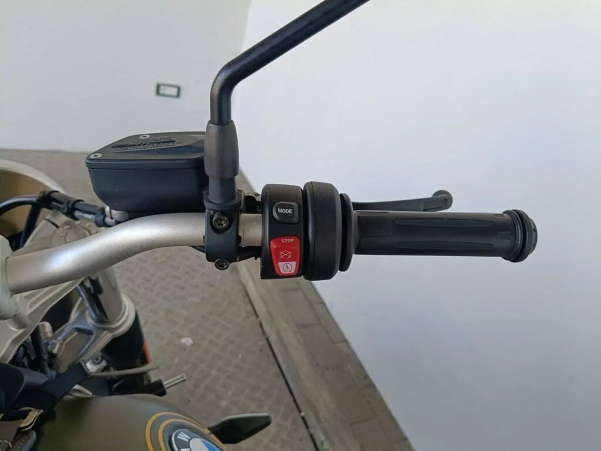 Bmw R nineT Scrambler (2021 - 24) (9)
