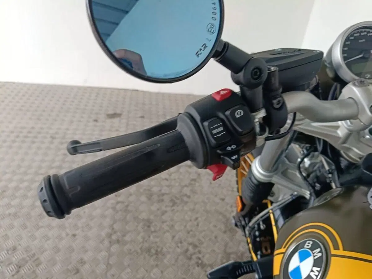 Bmw R nineT Scrambler (2021 - 24) (7)