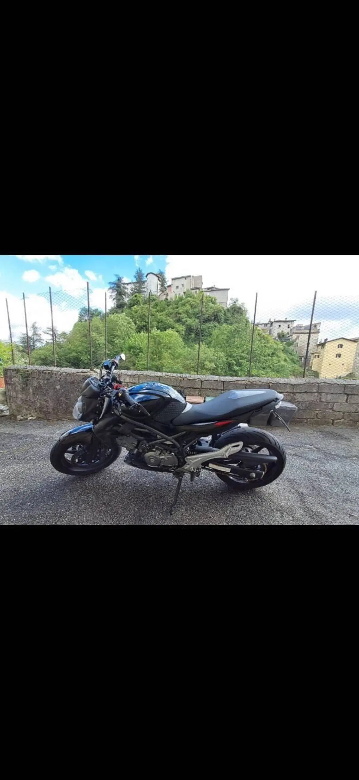Suzuki Gladius 650 SFV (2009 - 15) (4)