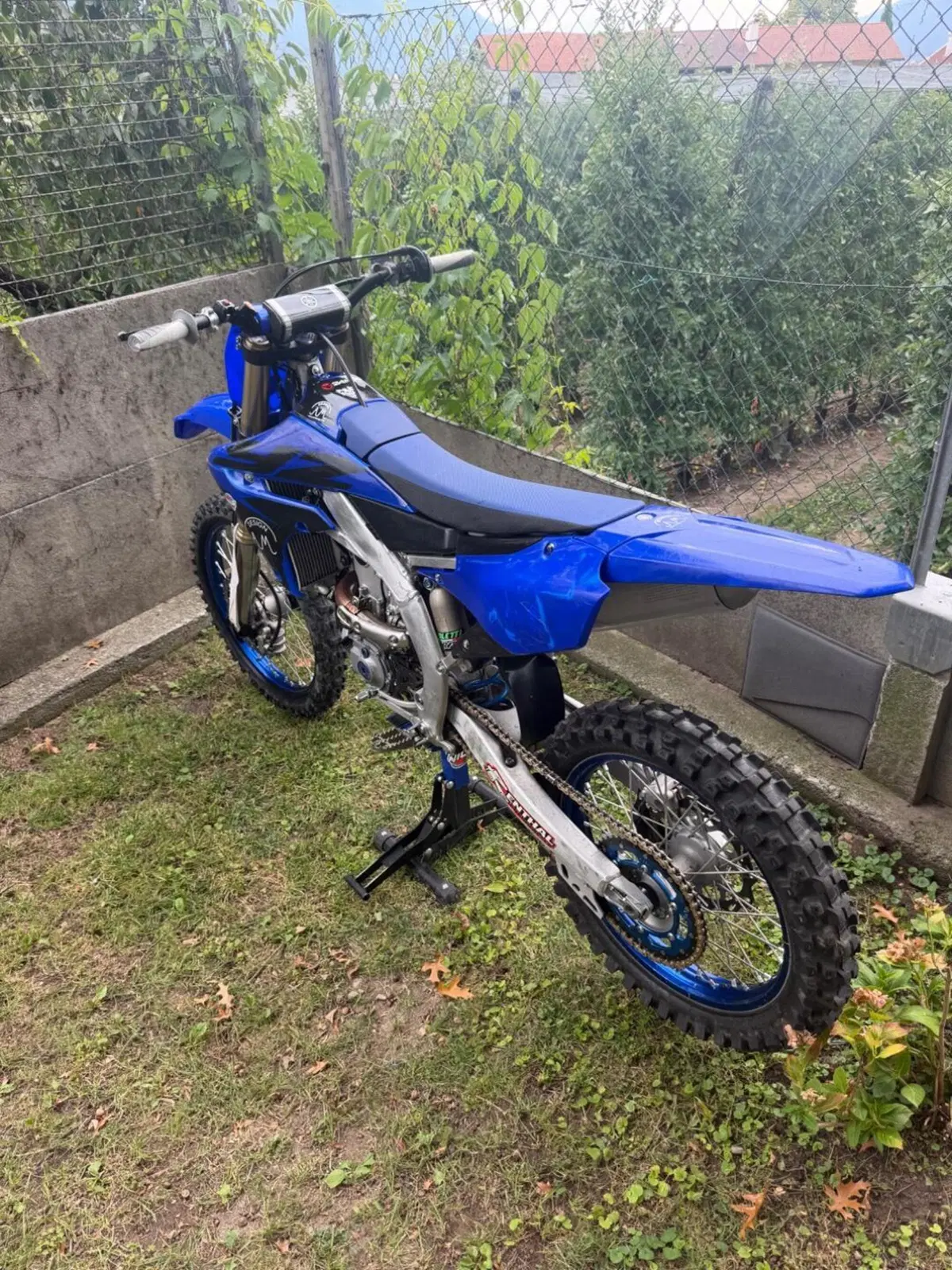 Yamaha YZ 450 F (2019) (2)