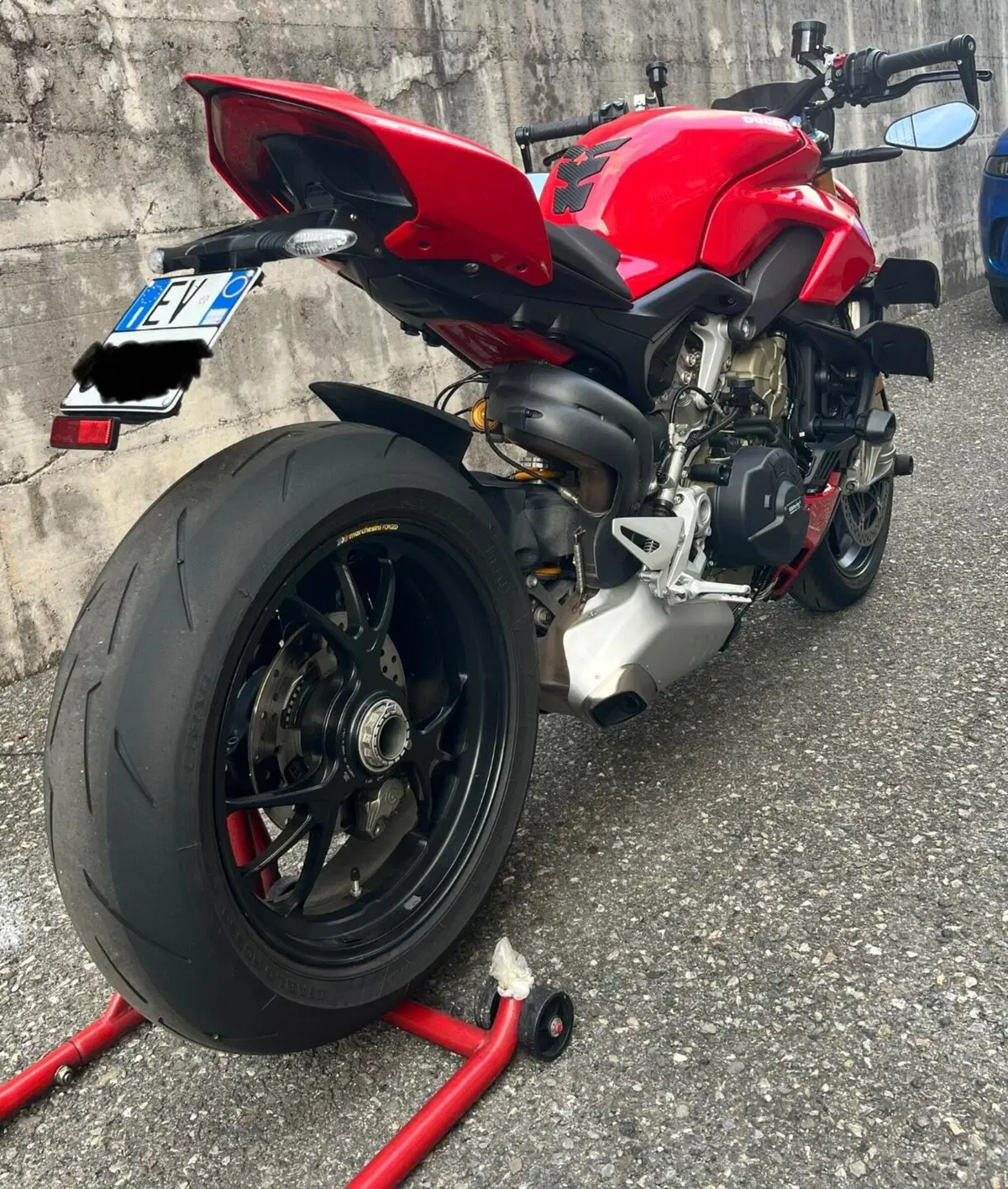 Ducati Streetfighter V4 1100 S (2020) (3)