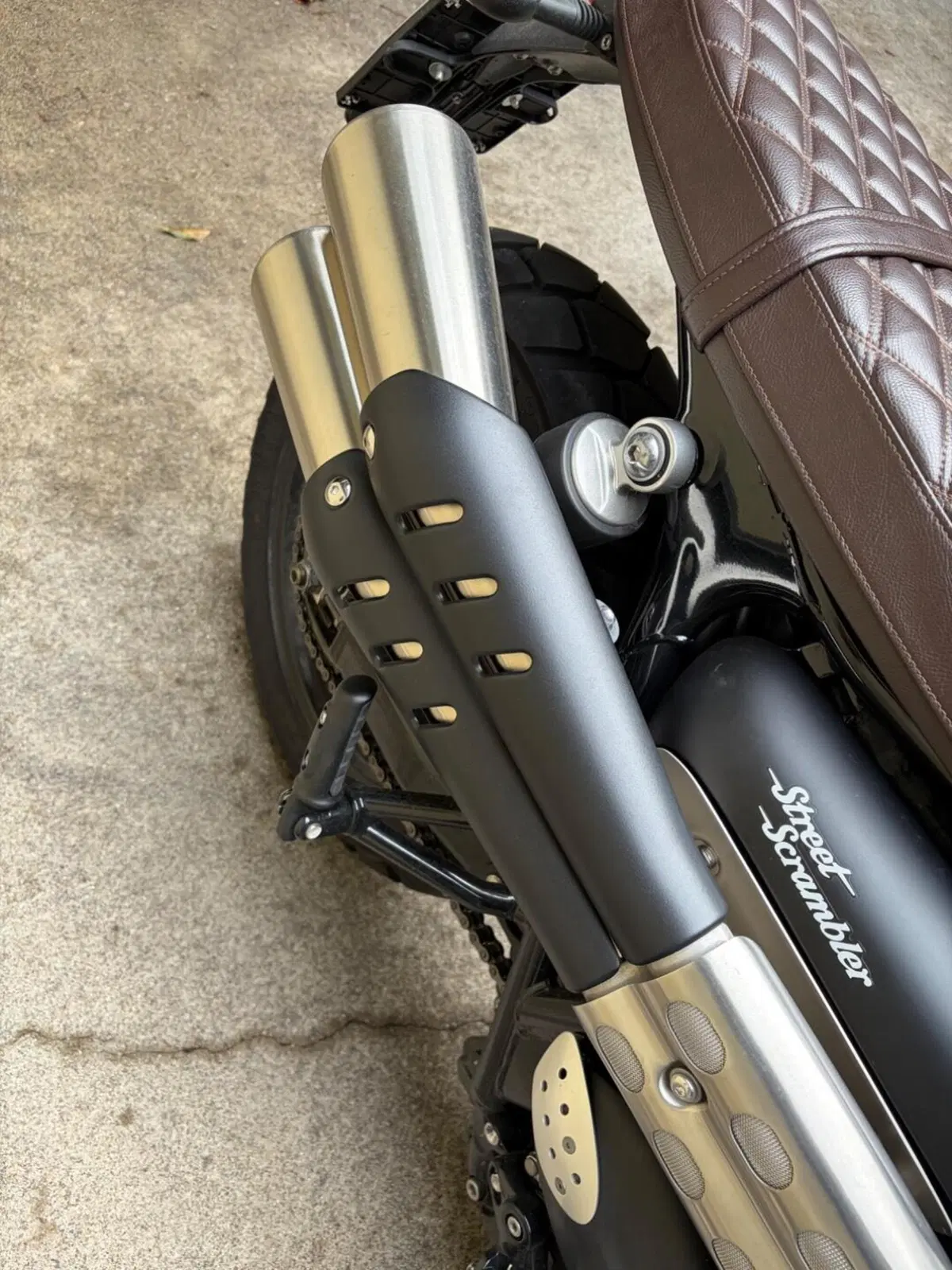 Triumph Street Scrambler 900 (2017 - 18) (5)