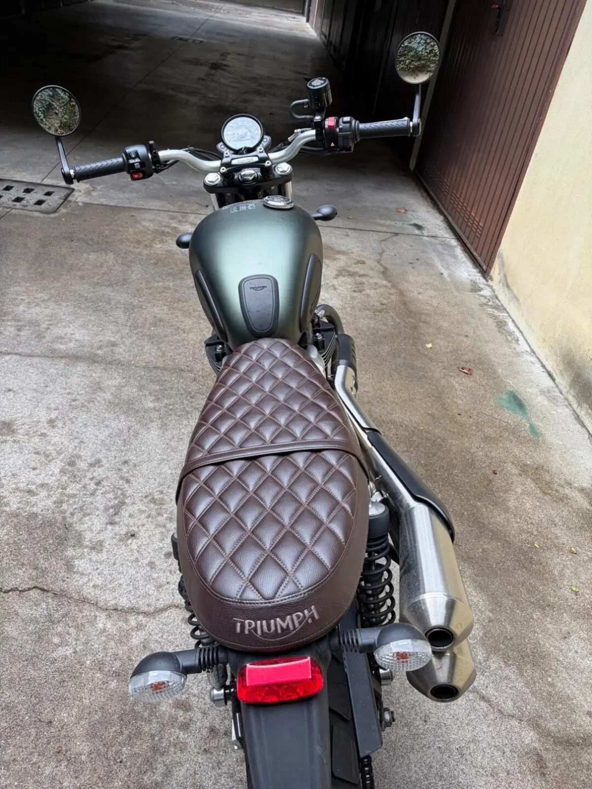 Triumph Street Scrambler 900 (2017 - 18) (6)