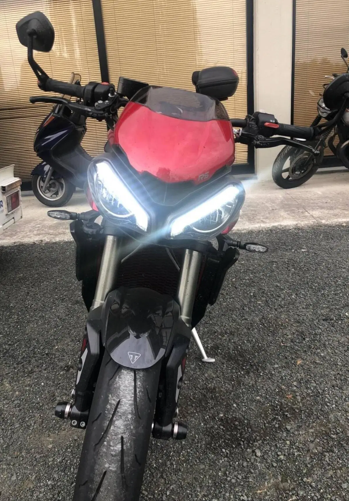 Triumph Street Triple 765 RS (2023 - 26) (2)