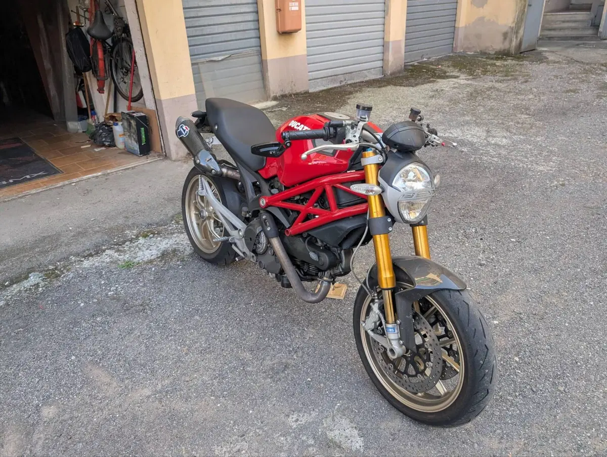 Ducati Monster 1100 S (2009 - 10)