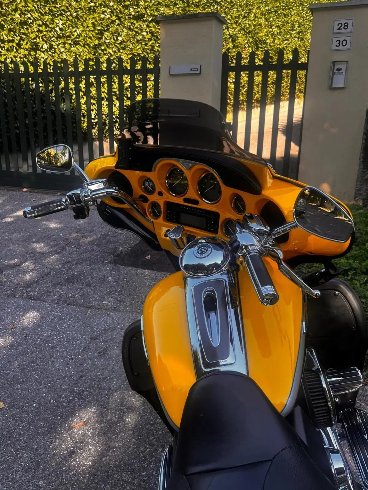 Harley-Davidson 1800 Electra Glide Ultra Classic (2012 - 13) - FLHTCUSE (2)