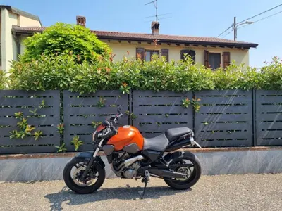 Yamaha MT-03 (2006 - 14) usata