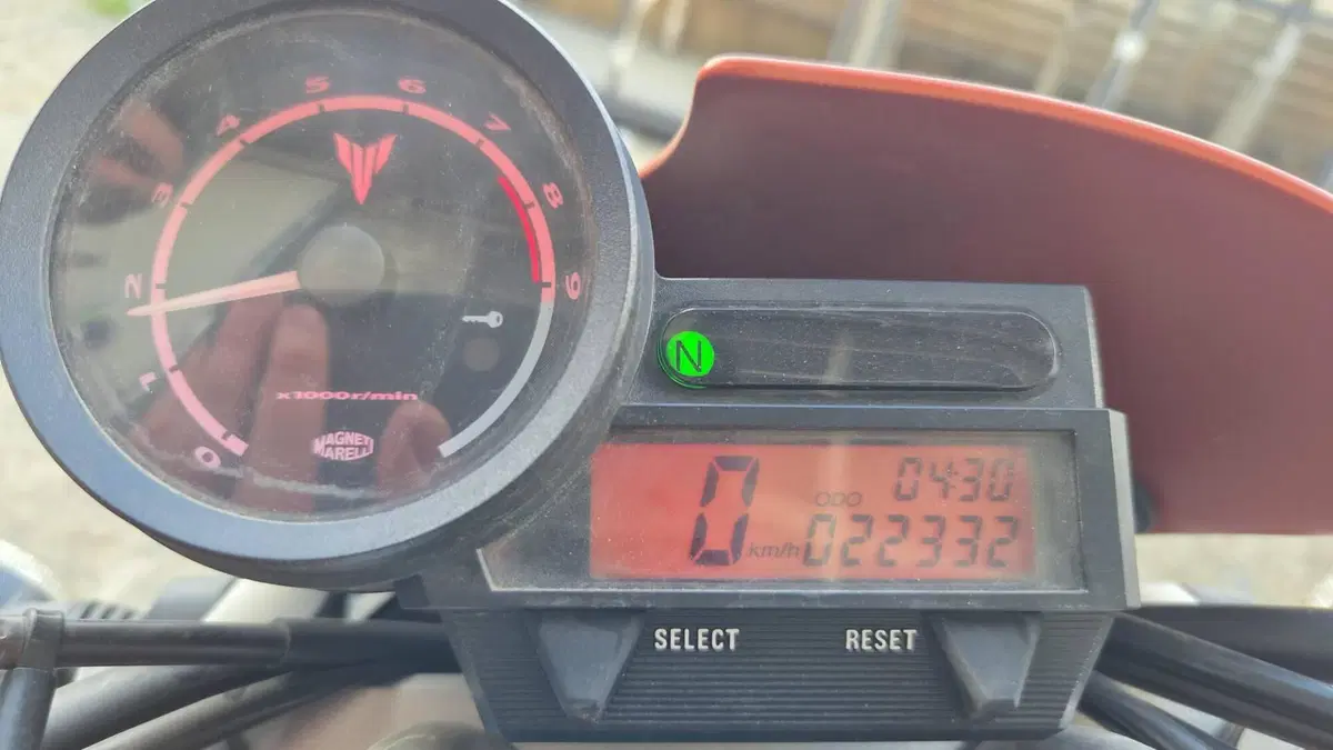 Yamaha MT-03 (2006 - 14) (2)