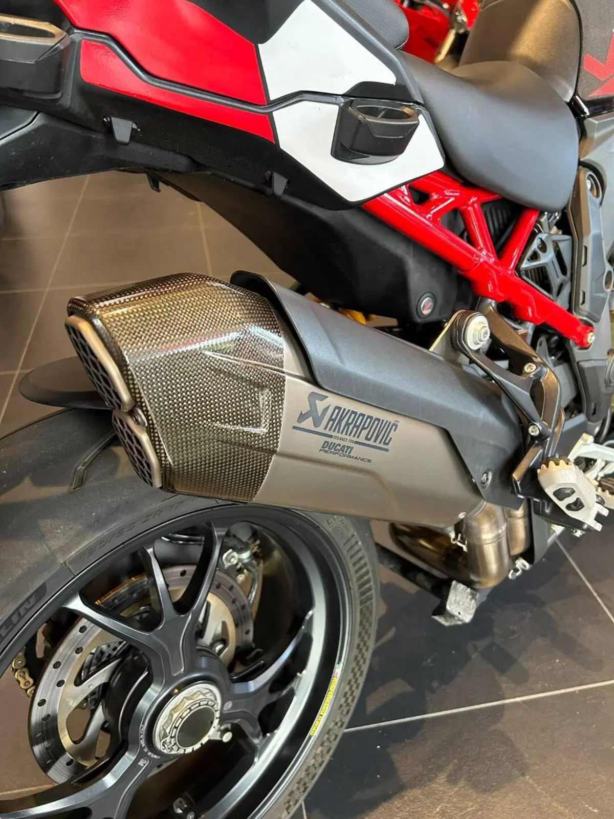 Ducati Multistrada V4 Pikes Peak (2021 - 24) (4)