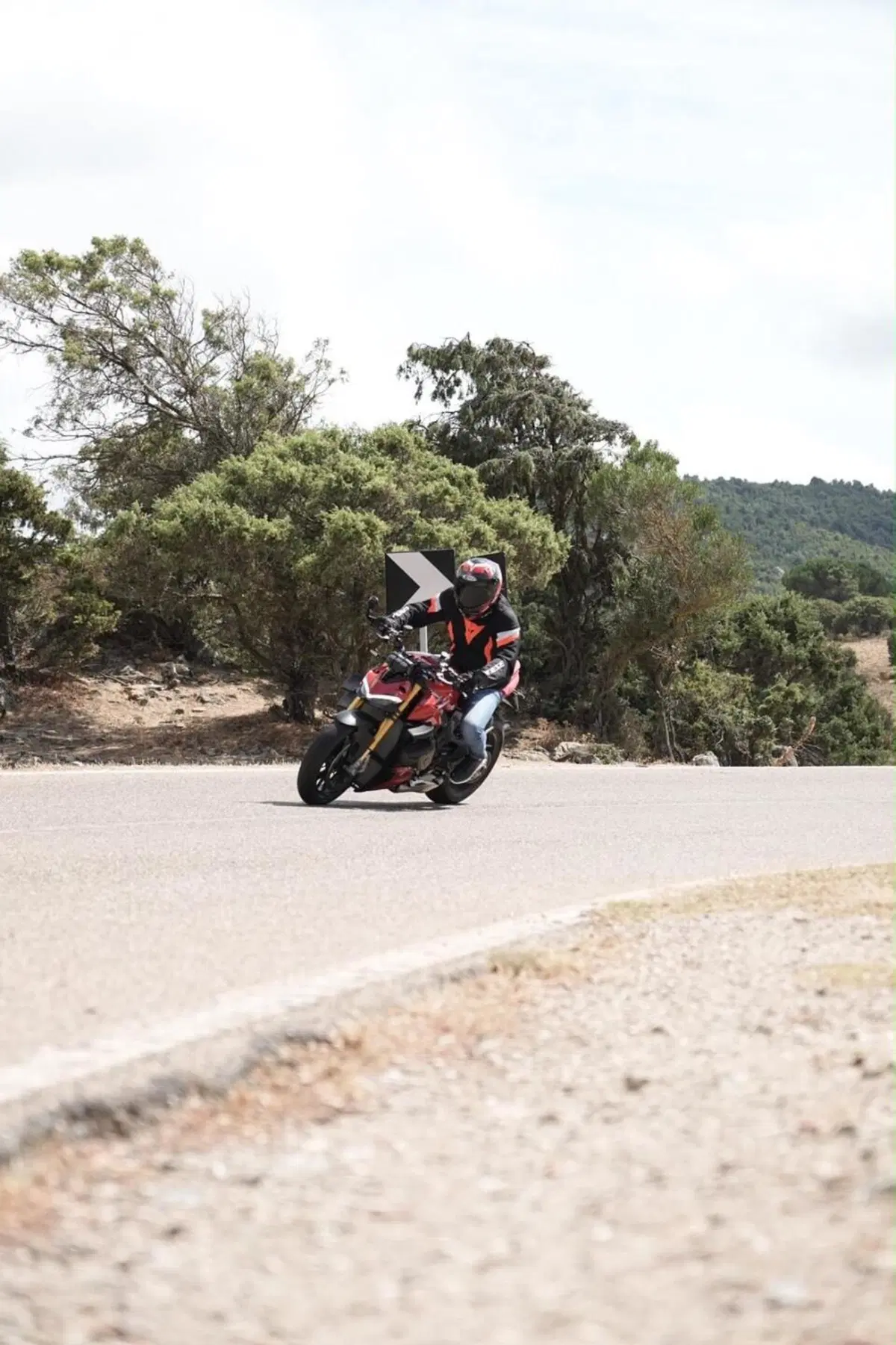 Ducati Streetfighter V4 S (2023 - 24) (3)