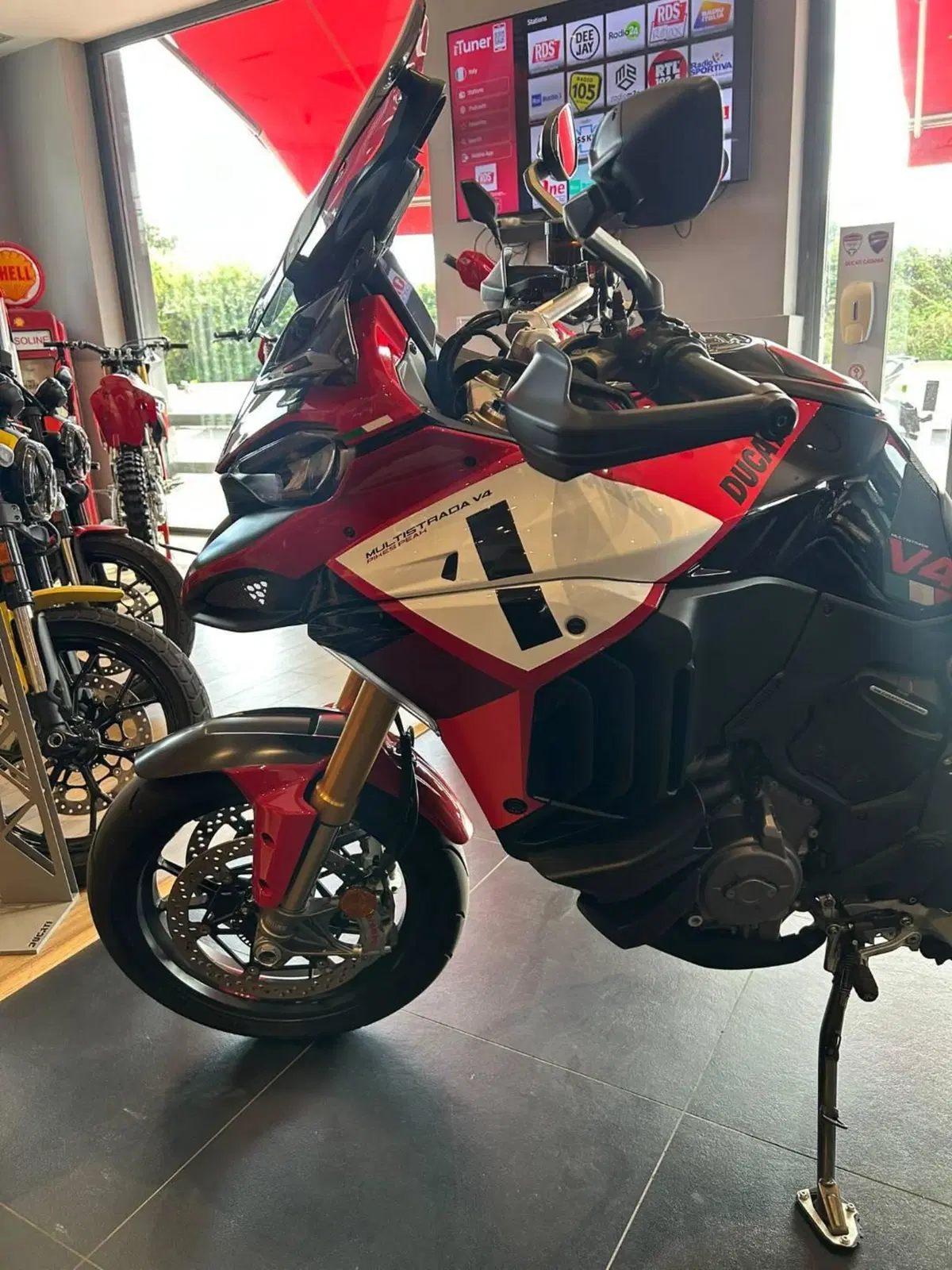 Ducati Multistrada V4 Pikes Peak (2021 - 24) (3)