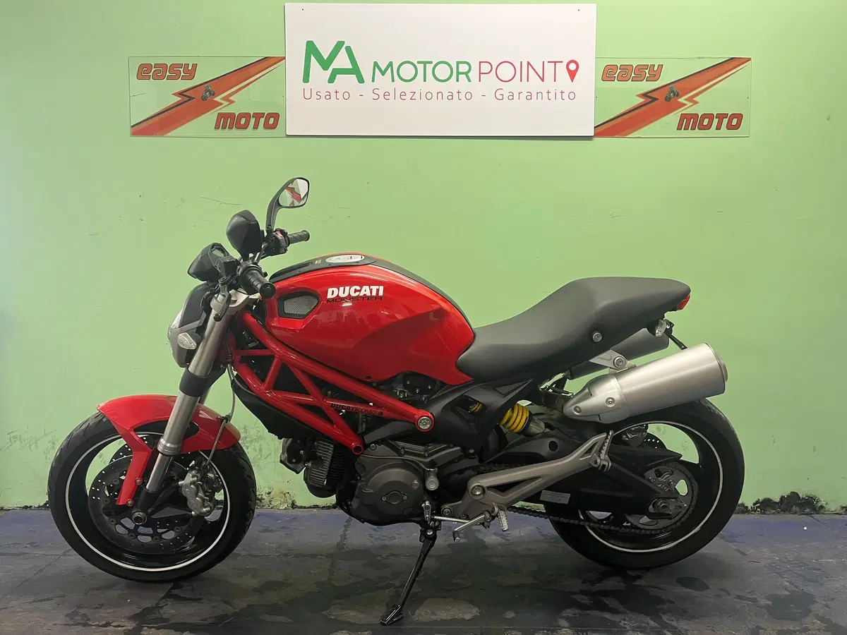 Ducati Monster 696 (2008 - 13) (3)