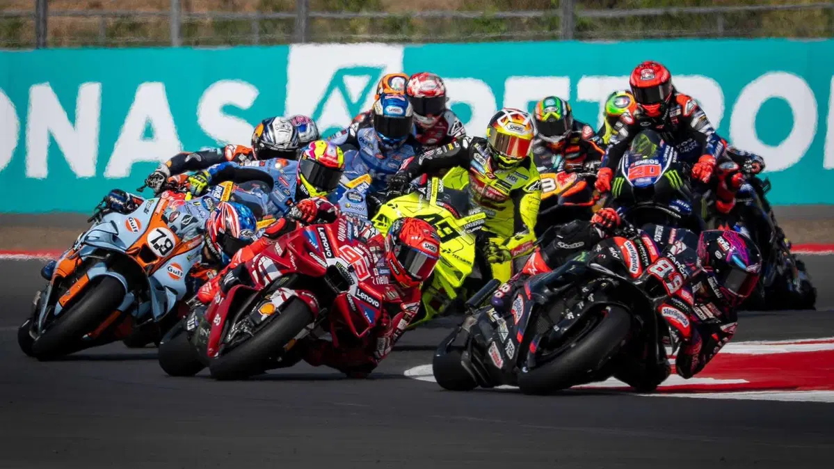 MotoGP, le foto più belle della gara e del weekend in Indonesia! [GALLERY] (11)