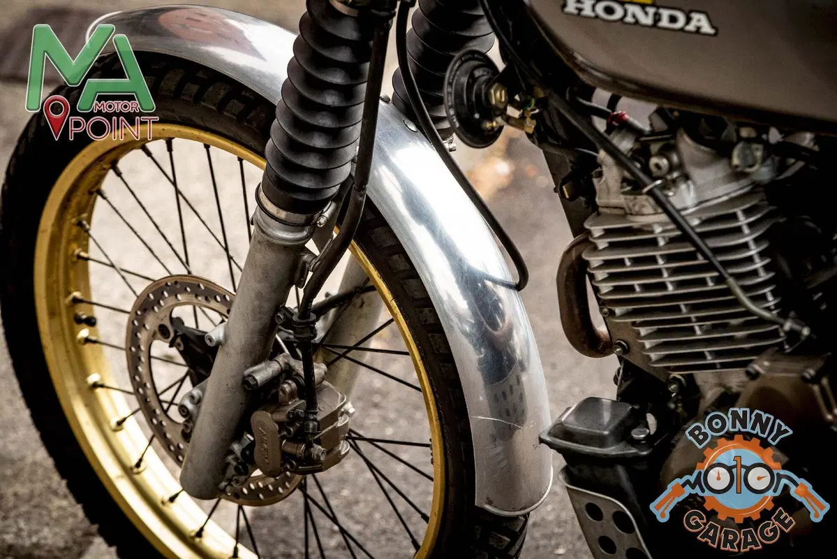 Honda NX 650 Dominator (1988 - 90) (7)