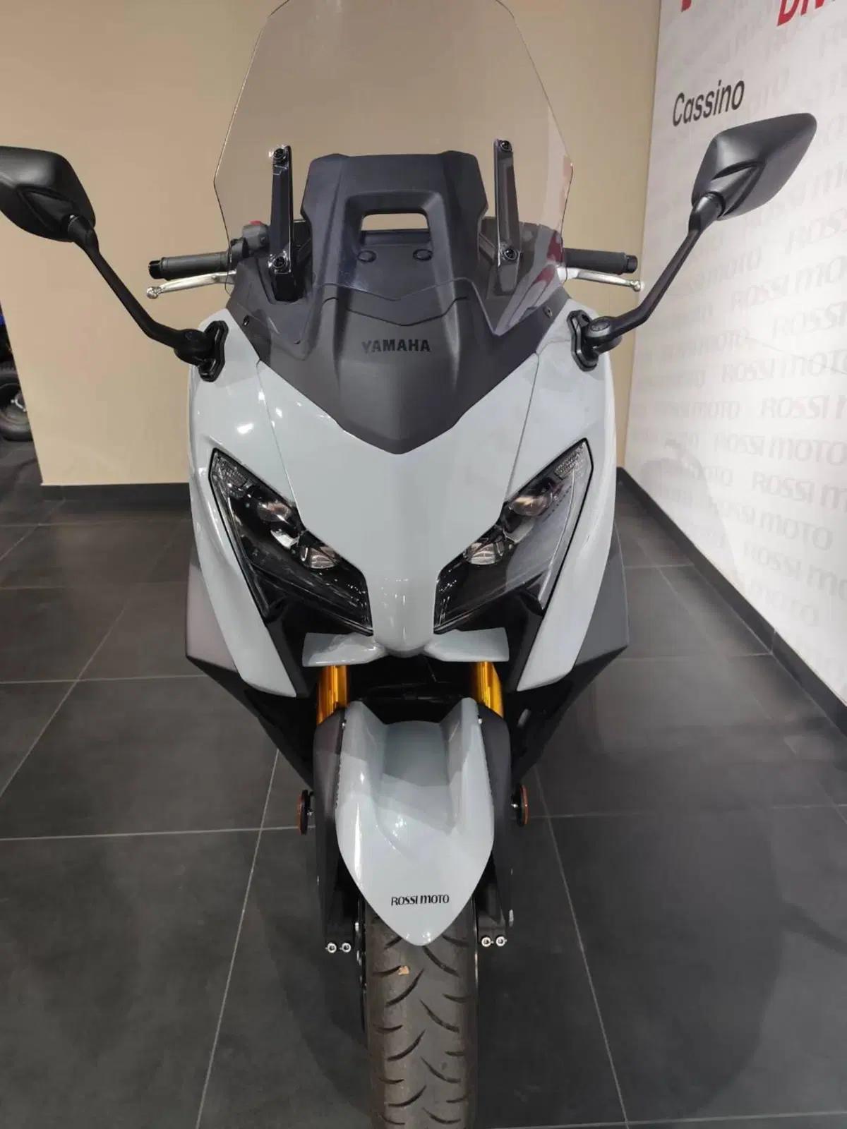 Yamaha T-Max 560 Tech Max (2025 - 26) (3)