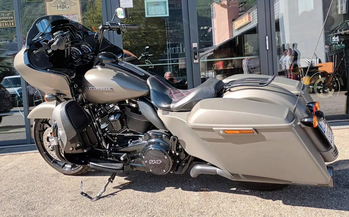 Harley-Davidson 114 Road Glide Special (2019 - 20) - FLTRXS (4)