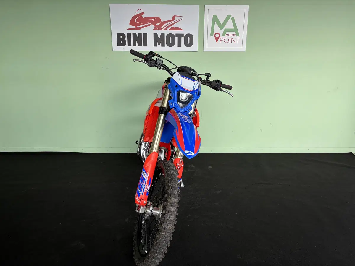 Betamotor RR 125 2T Enduro Race (2025) (3)