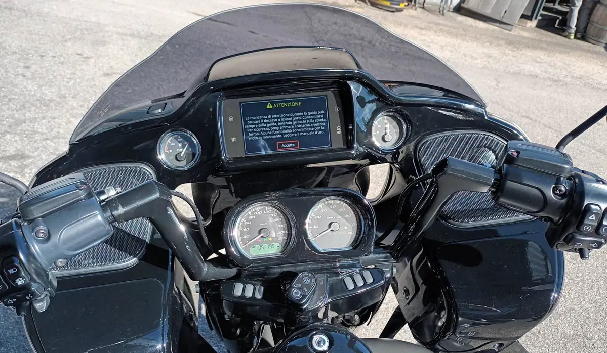 Harley-Davidson 114 Road Glide Special (2019 - 20) - FLTRXS (8)