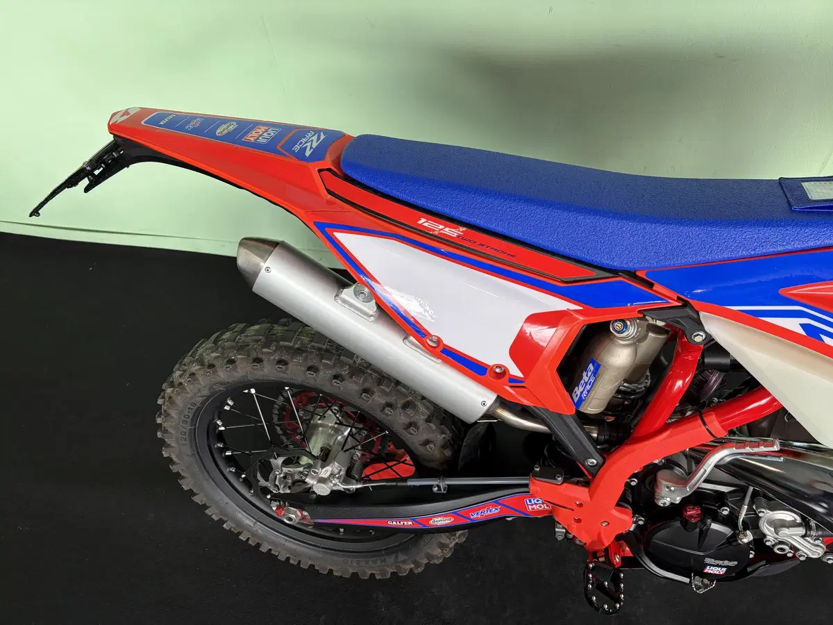 Betamotor RR 125 2T Enduro Race (2025) (13)