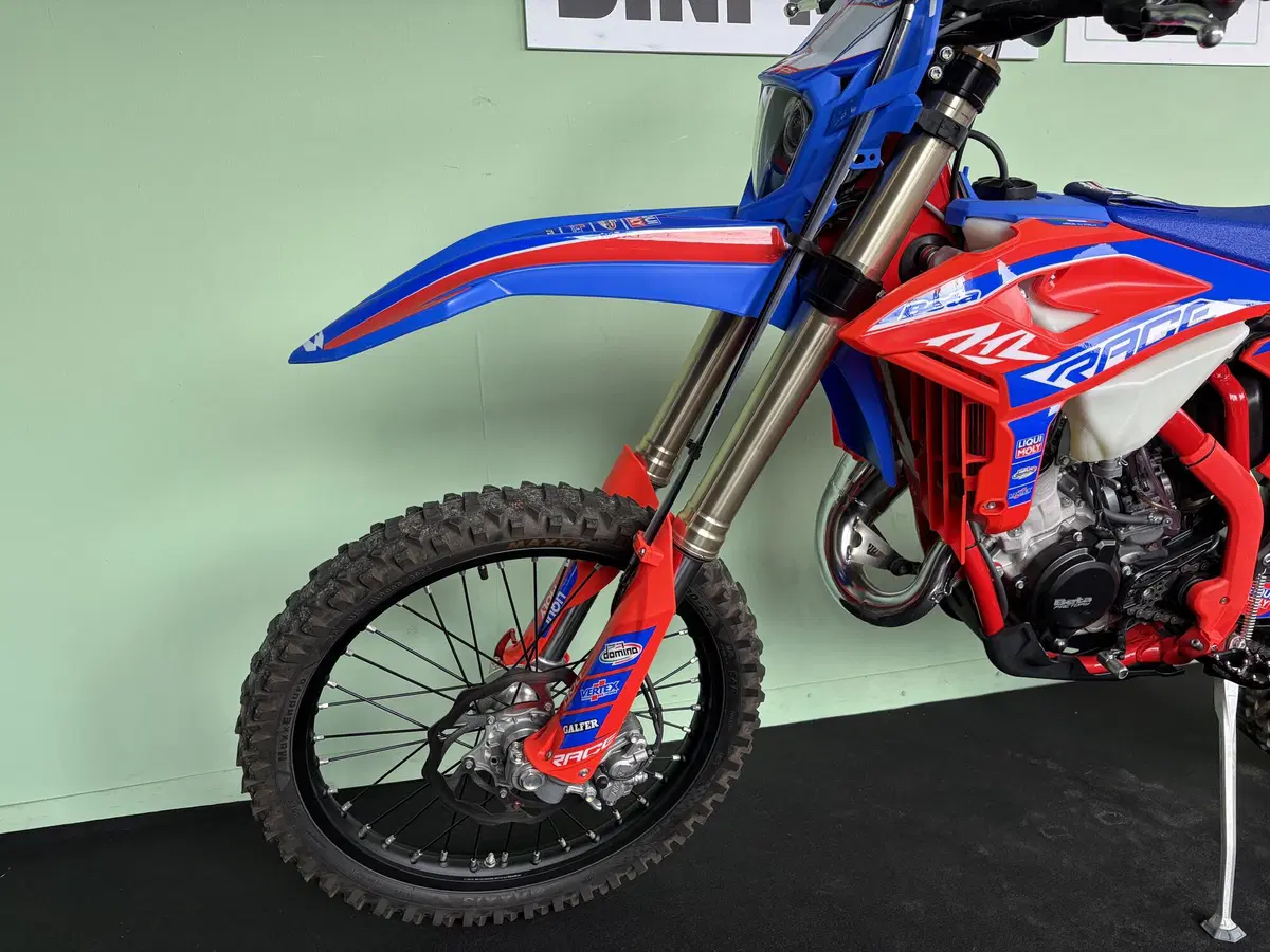 Betamotor RR 125 2T Enduro Race (2025) (14)