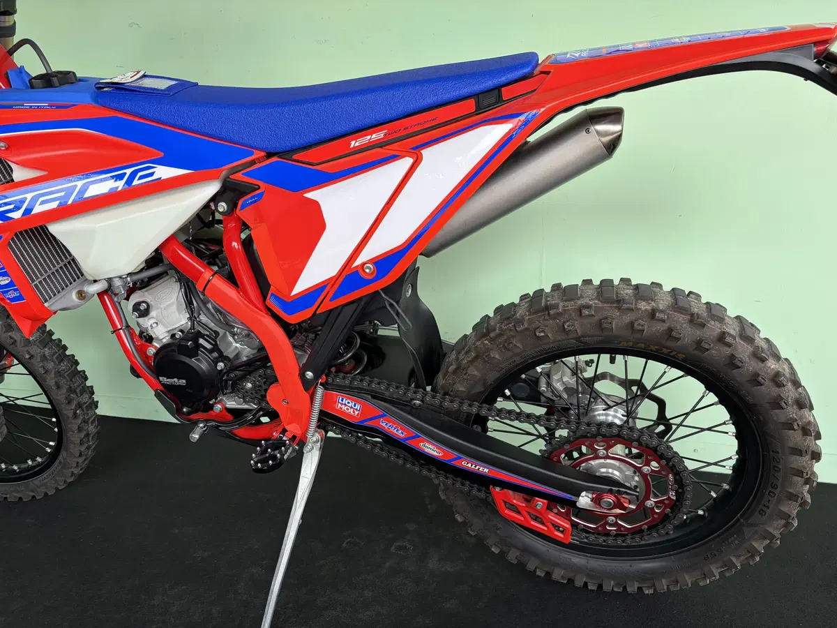 Betamotor RR 125 2T Enduro Race (2025) (17)
