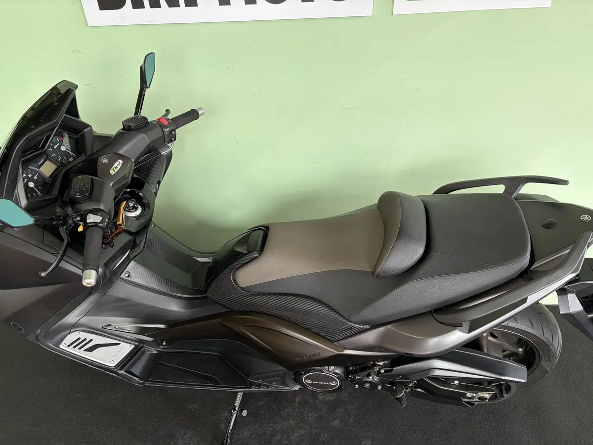 Yamaha T-Max 530 ABS (2012 - 14) (16)
