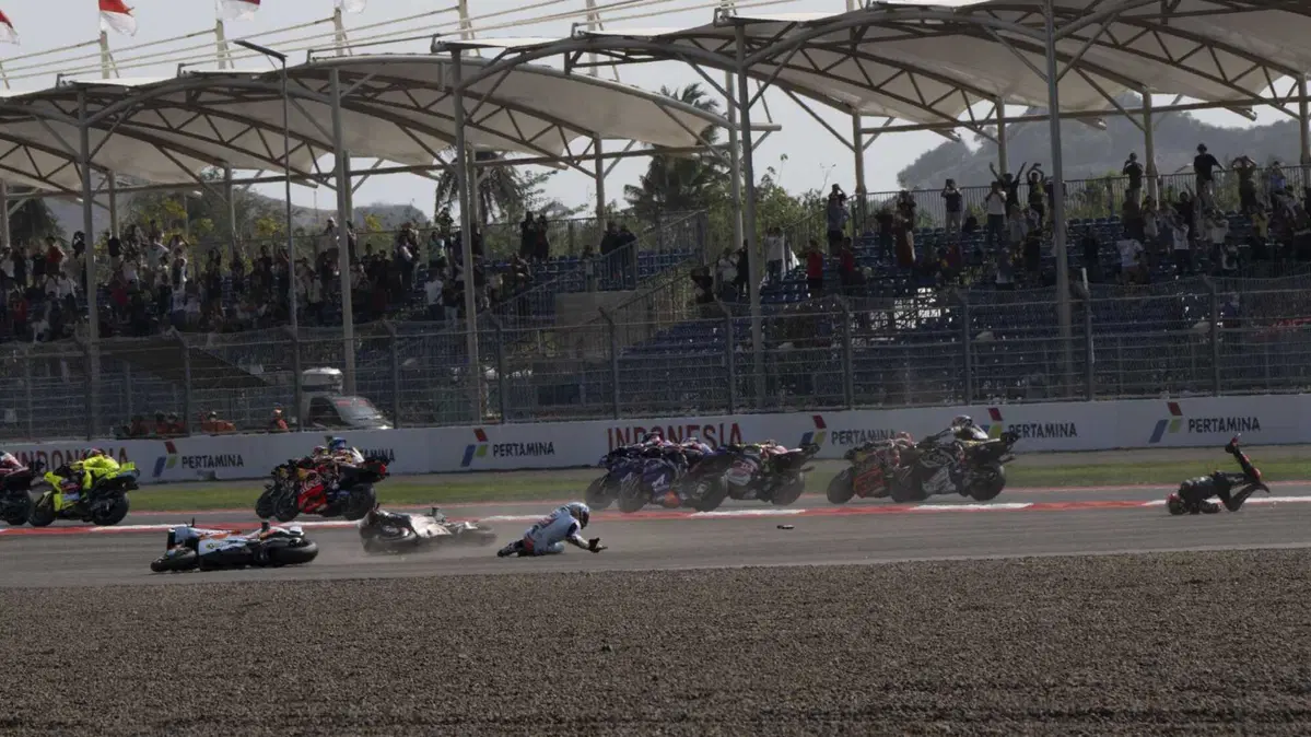 MotoGP, le foto più belle della gara e del weekend in Indonesia! [GALLERY] (23)