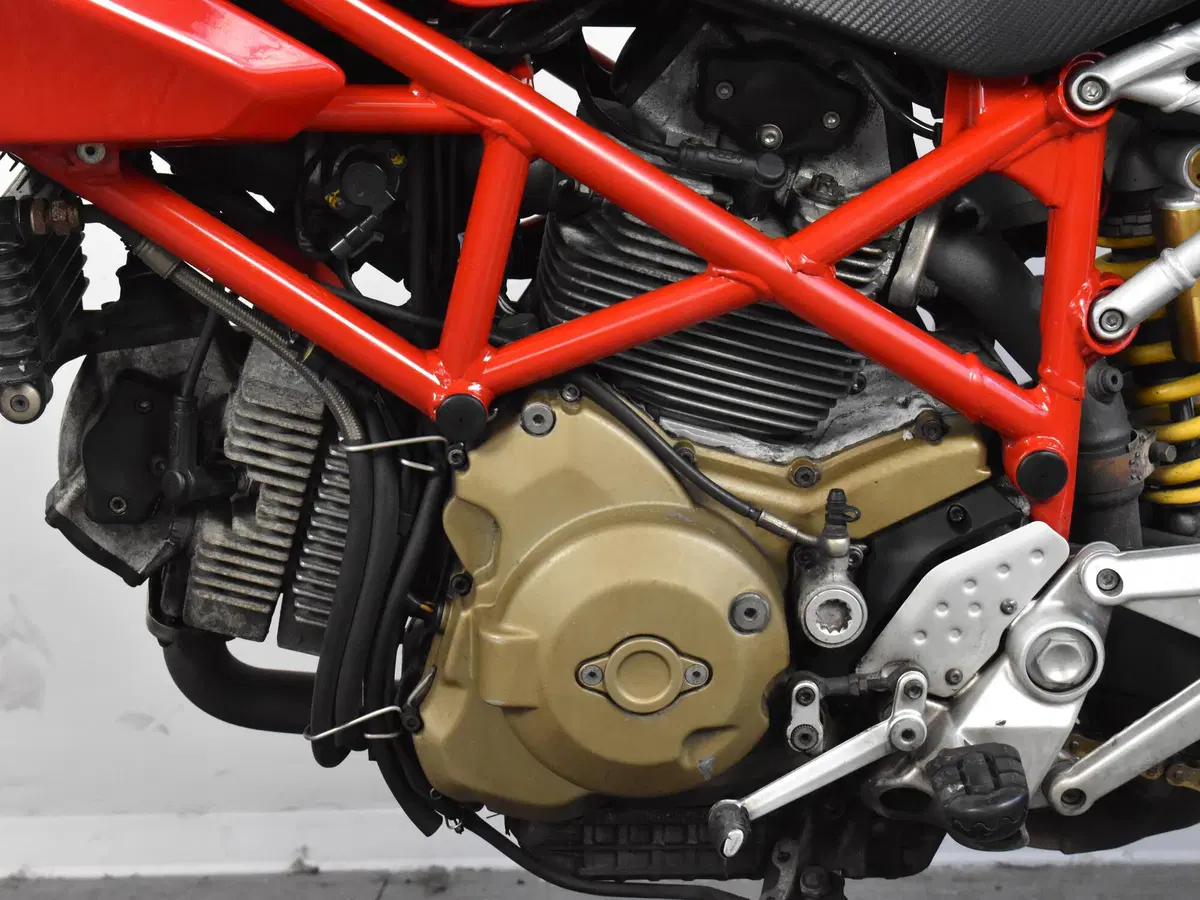 Ducati Hypermotard 1100 (2007 - 09) (15)