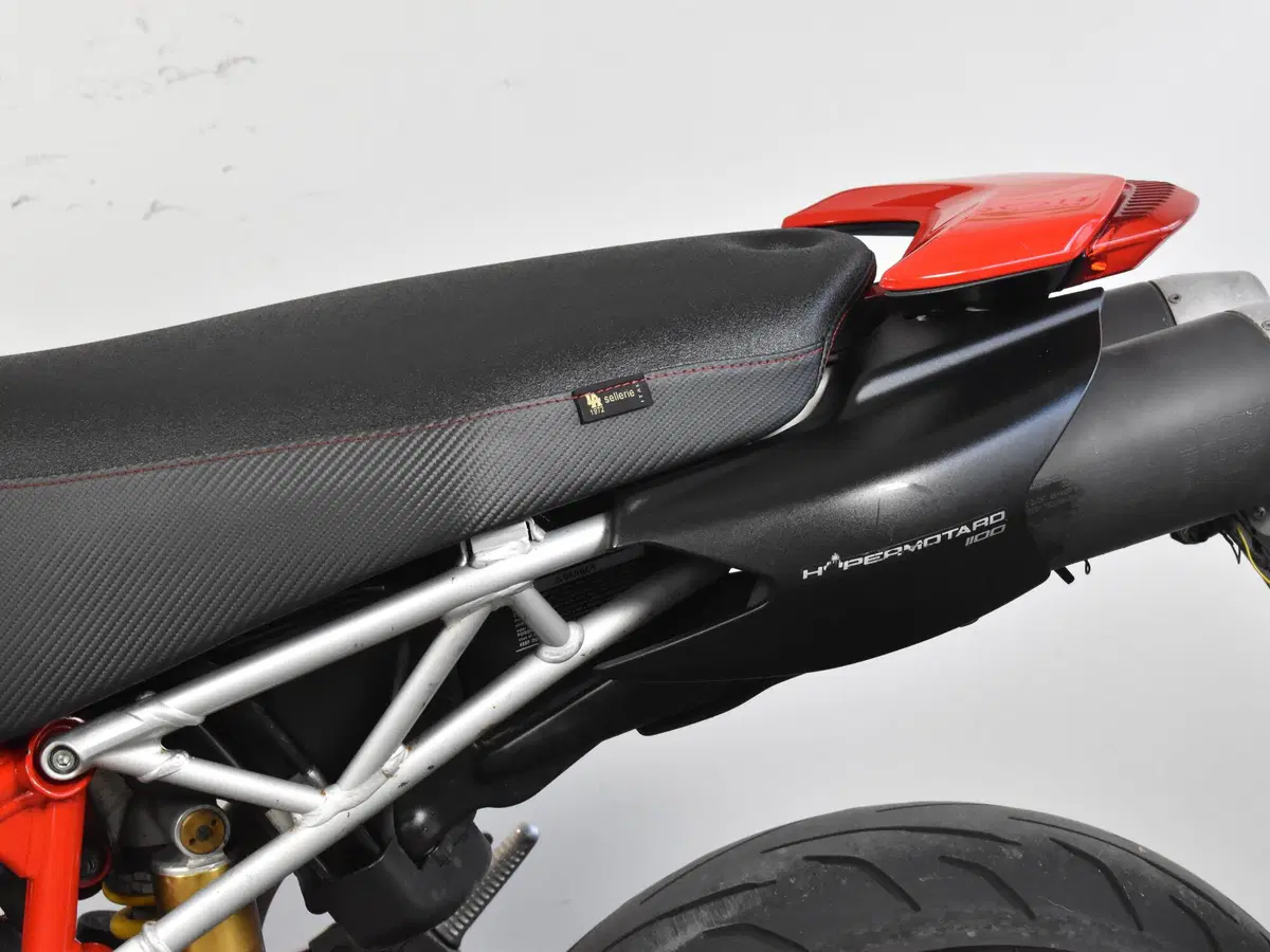 Ducati Hypermotard 1100 (2007 - 09) (16)