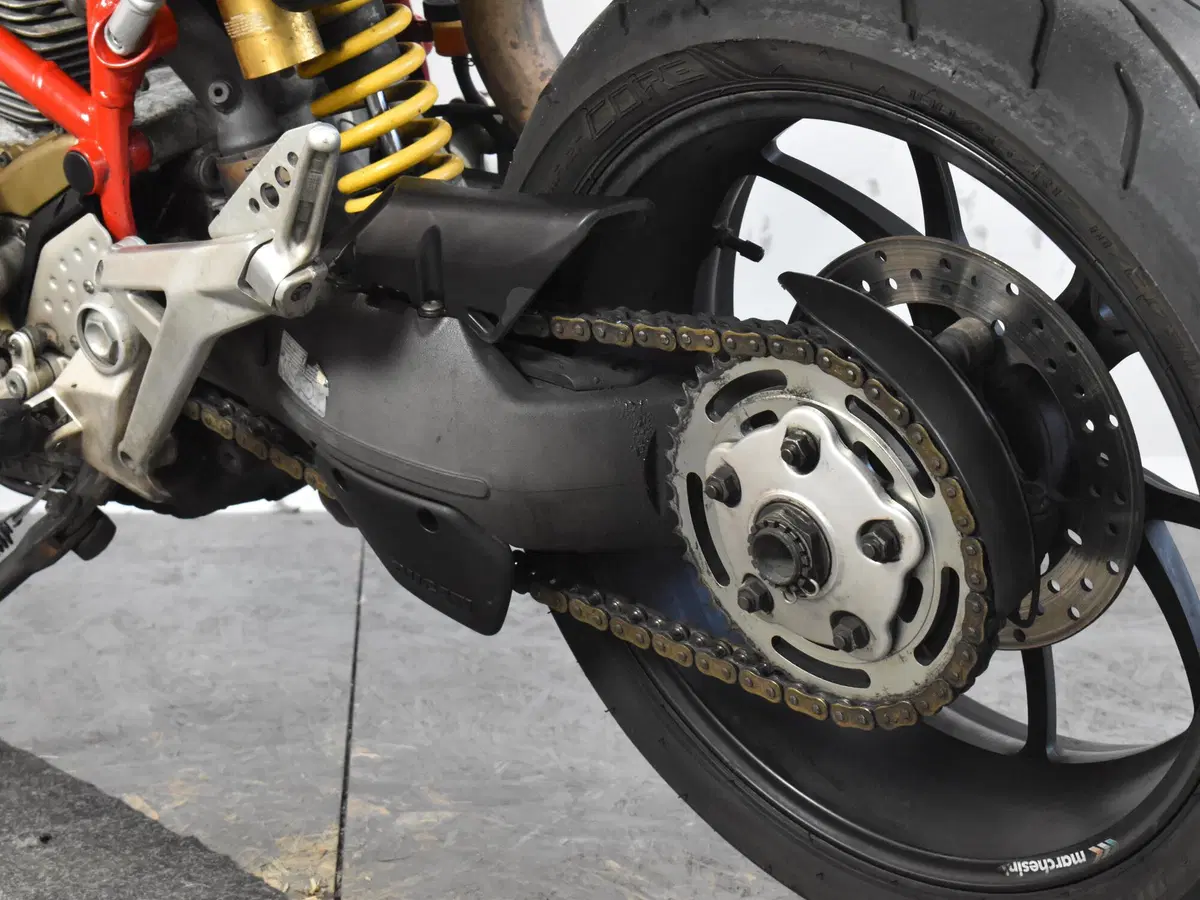 Ducati Hypermotard 1100 (2007 - 09) (18)