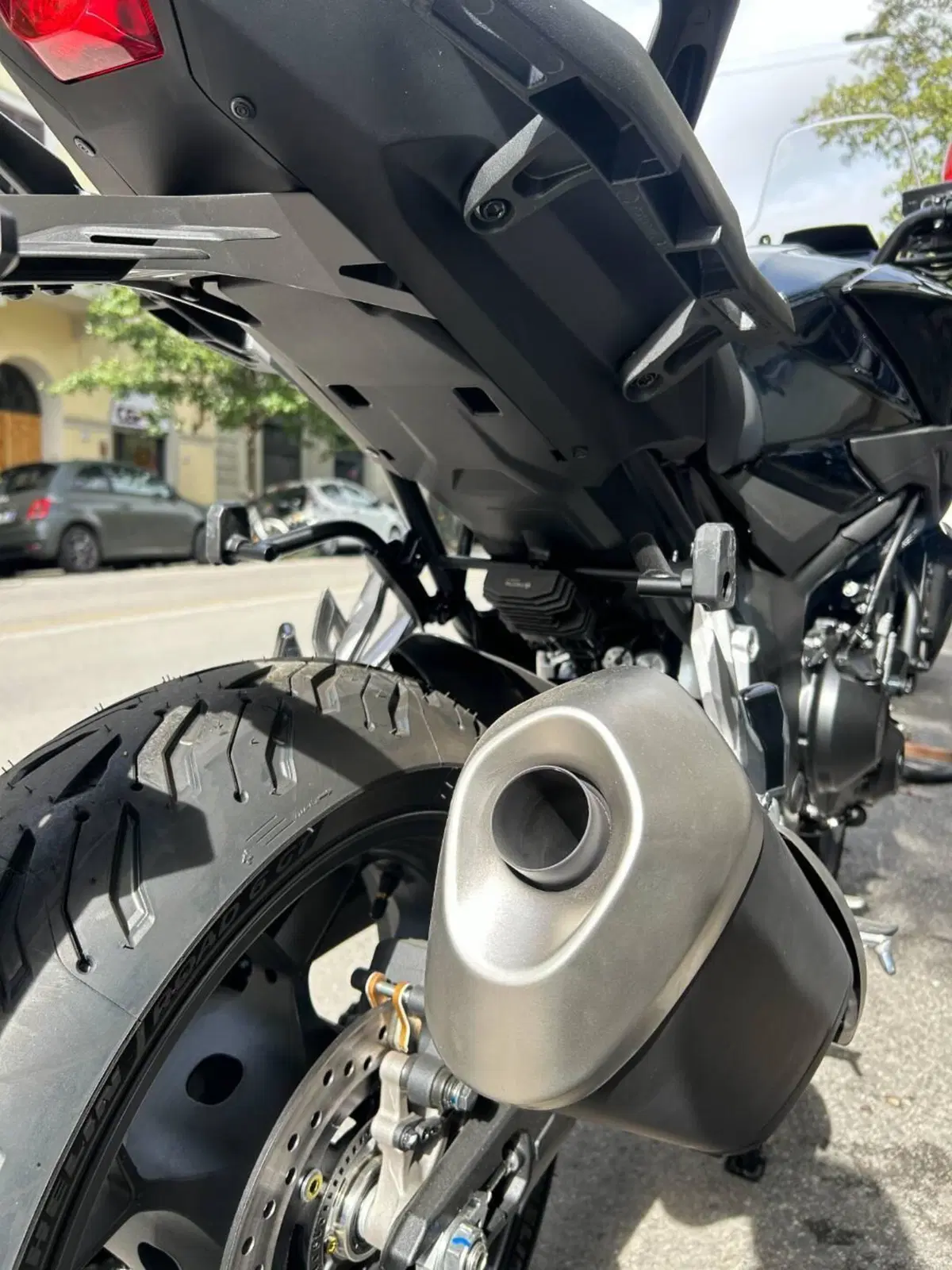 Honda CB 1000 GT (2026) (5)
