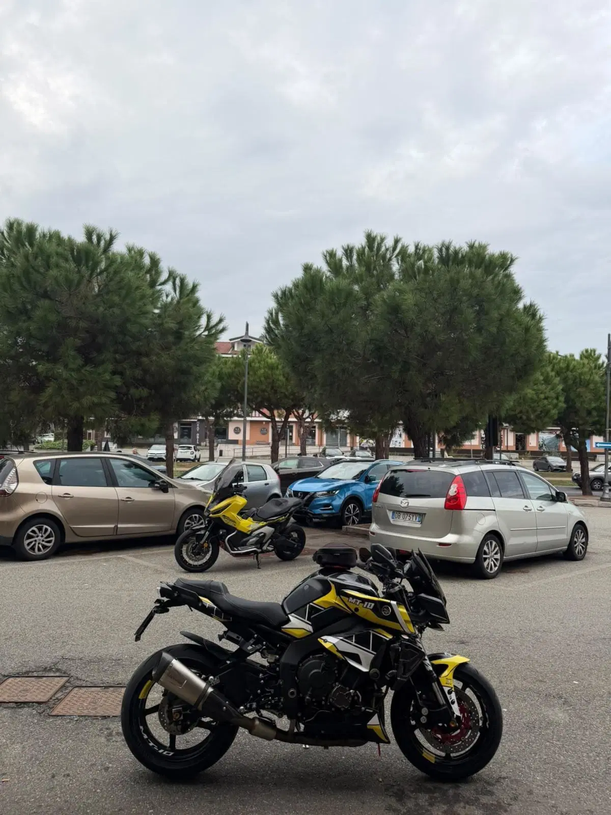 Yamaha MT-10 ABS (2016 - 17) (2)
