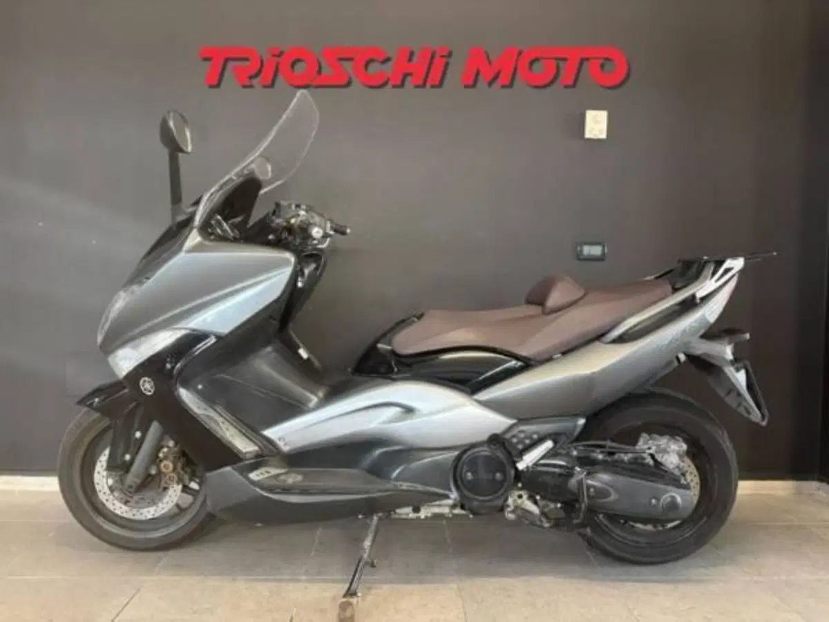 Yamaha T-Max 500 (2008 - 12) (2)