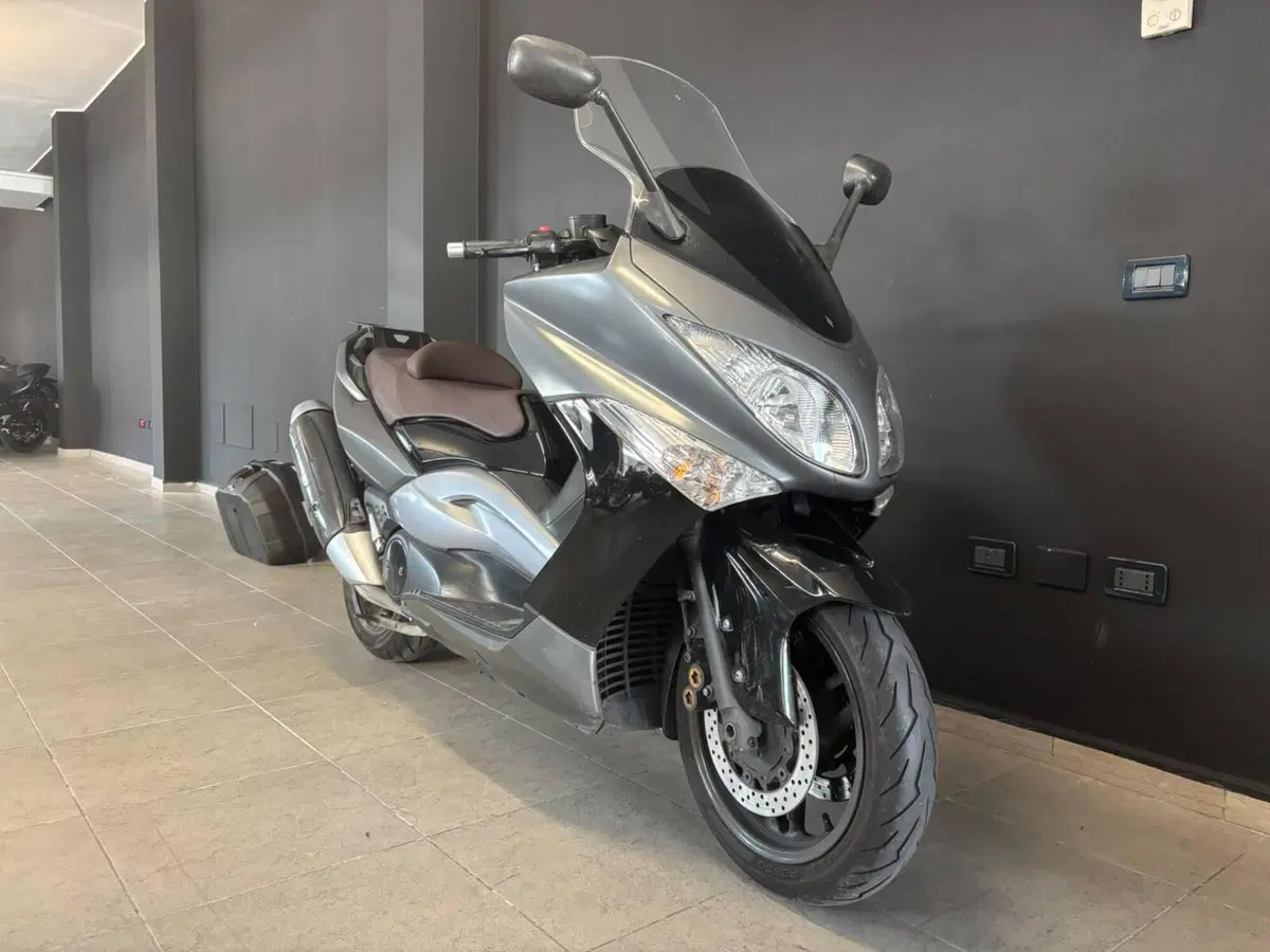 Yamaha T-Max 500 (2008 - 12) (4)