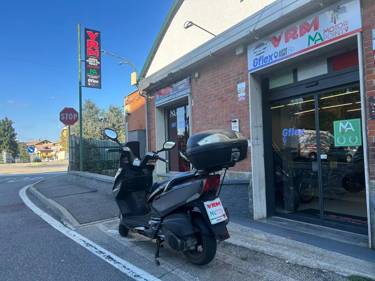 Kymco G-Dink 300i (2011 - 17) (6)