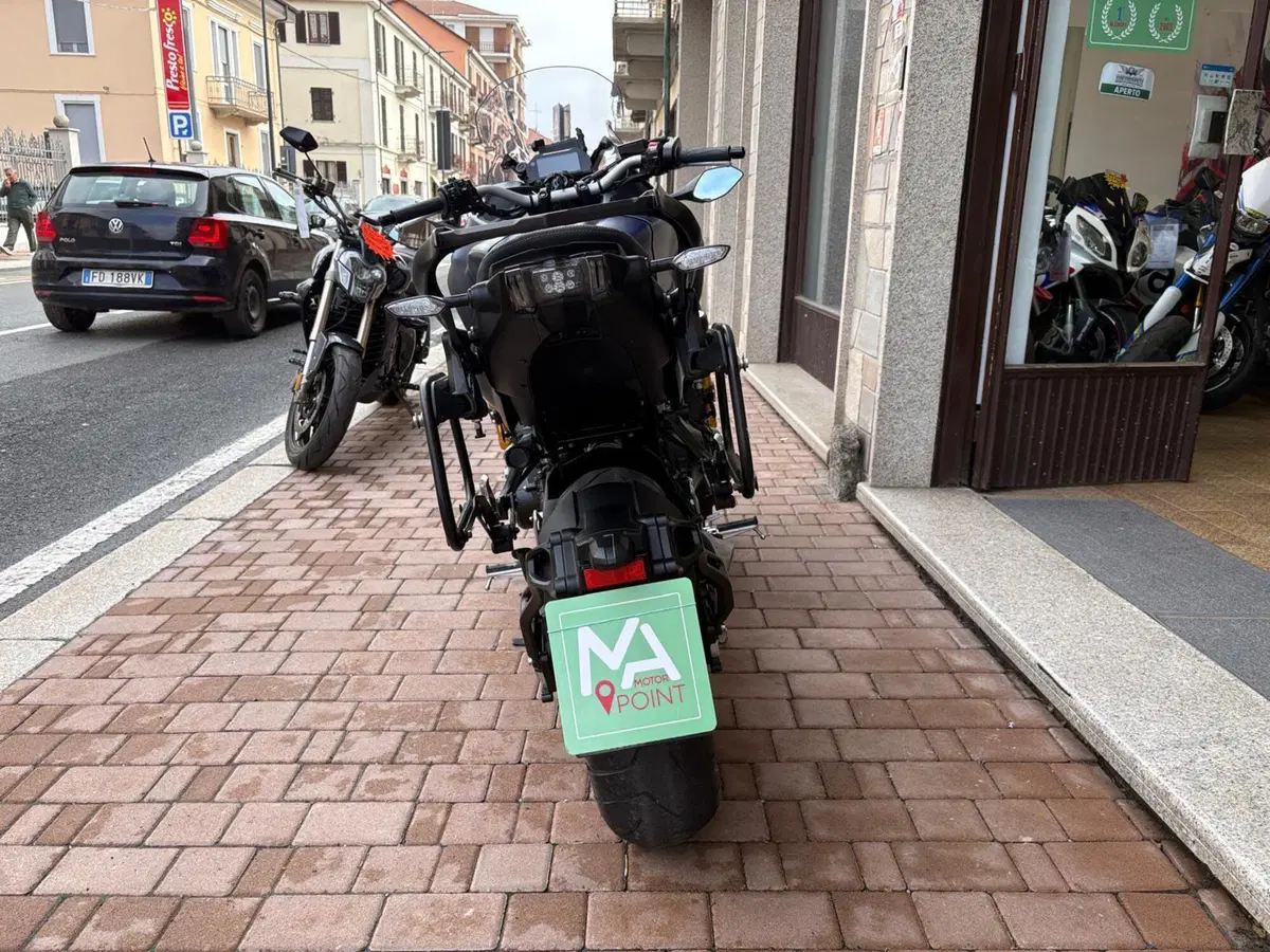 Yamaha Niken 850 GT (2019 - 20) (7)