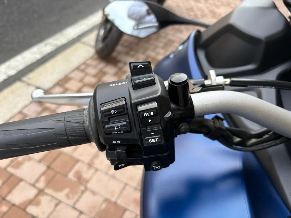 Yamaha Niken 850 GT (2019 - 20) (13)