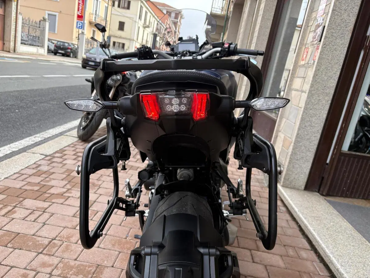 Yamaha Niken 850 GT (2019 - 20) (18)