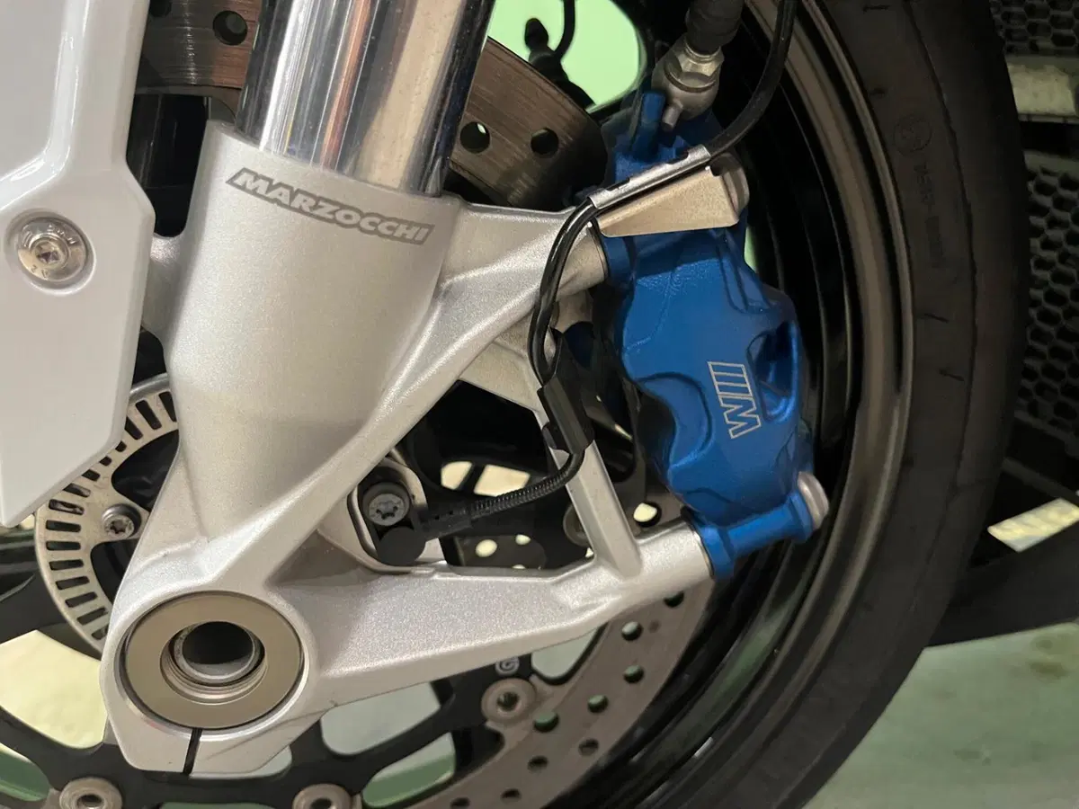 Bmw S 1000 RR (2021 - 22) (8)