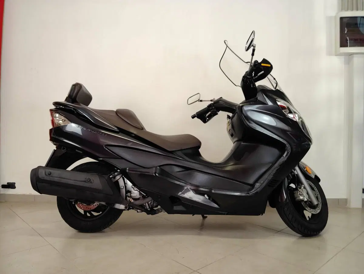 Suzuki Burgman AN 400 Limited Edition (2006 - 09) (4)