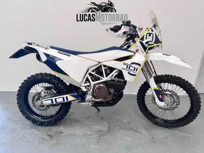Husqvarna 701 Enduro (2017 - 19) usata
