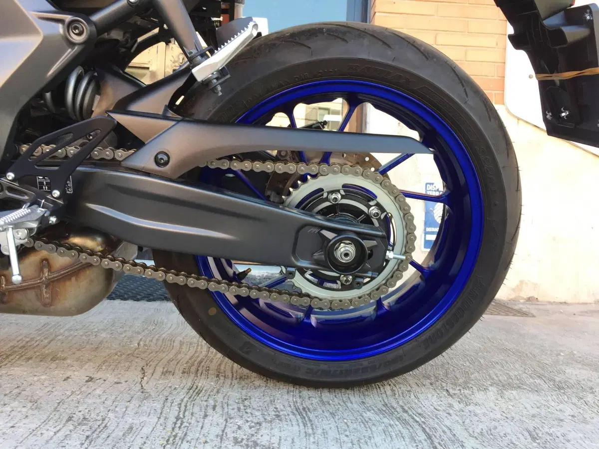 Yamaha YZF R7 (2021 - 25) (19)