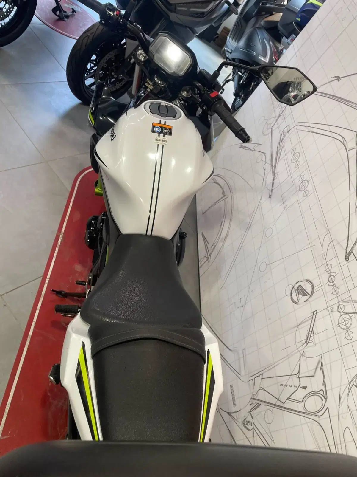 Kawasaki Z 650 (2020) (4)
