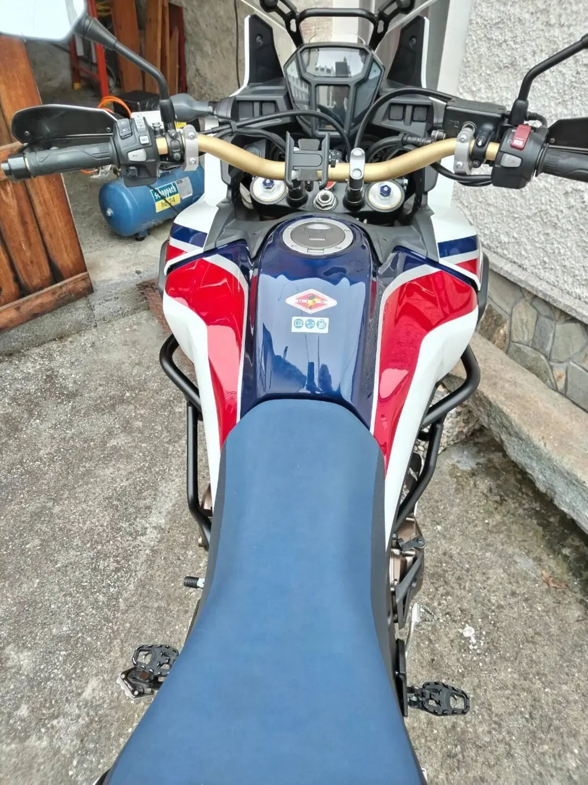 Honda Africa Twin CRF 1000L (2016 - 17) (8)