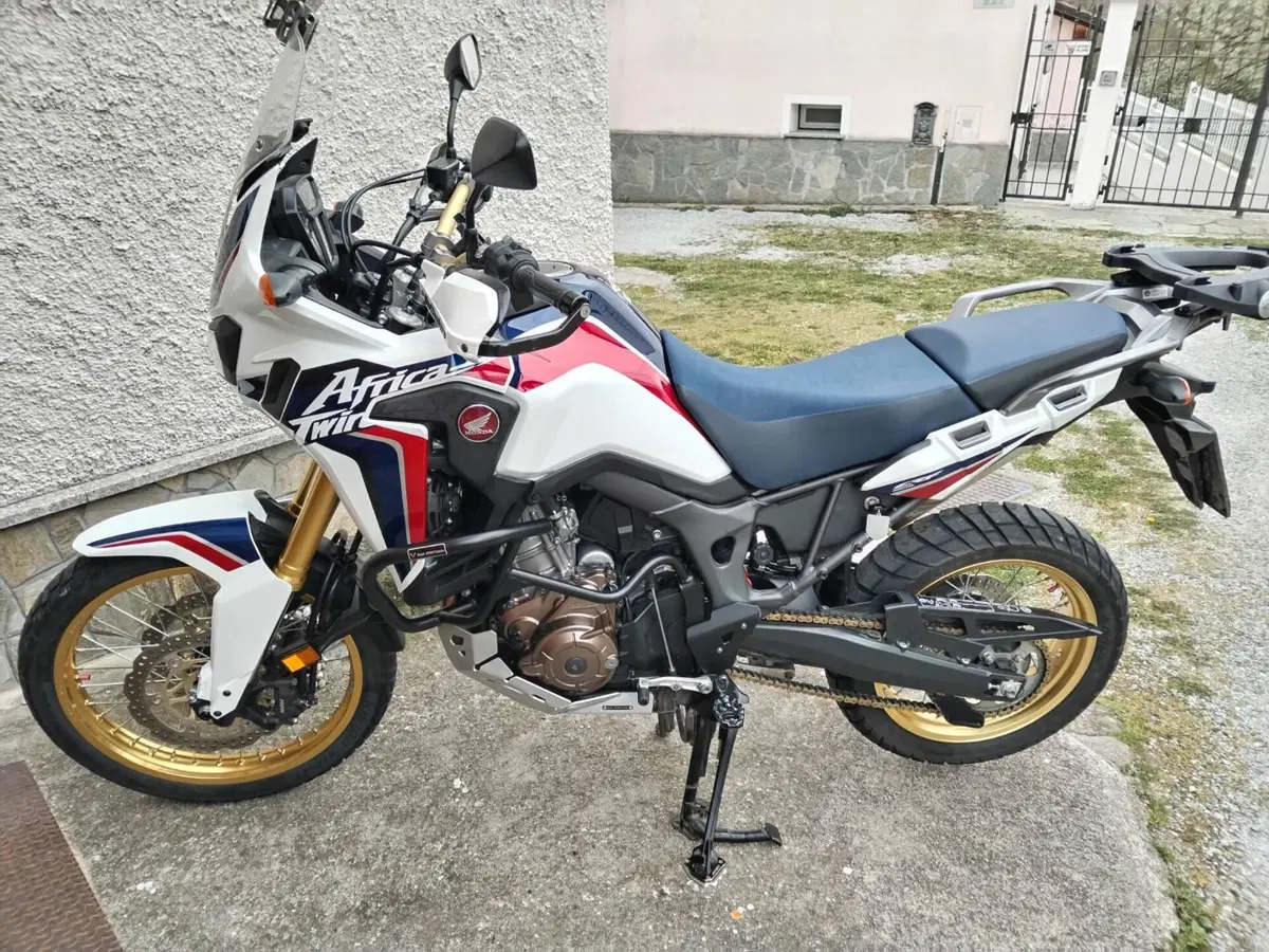 Honda Africa Twin CRF 1000L (2016 - 17)