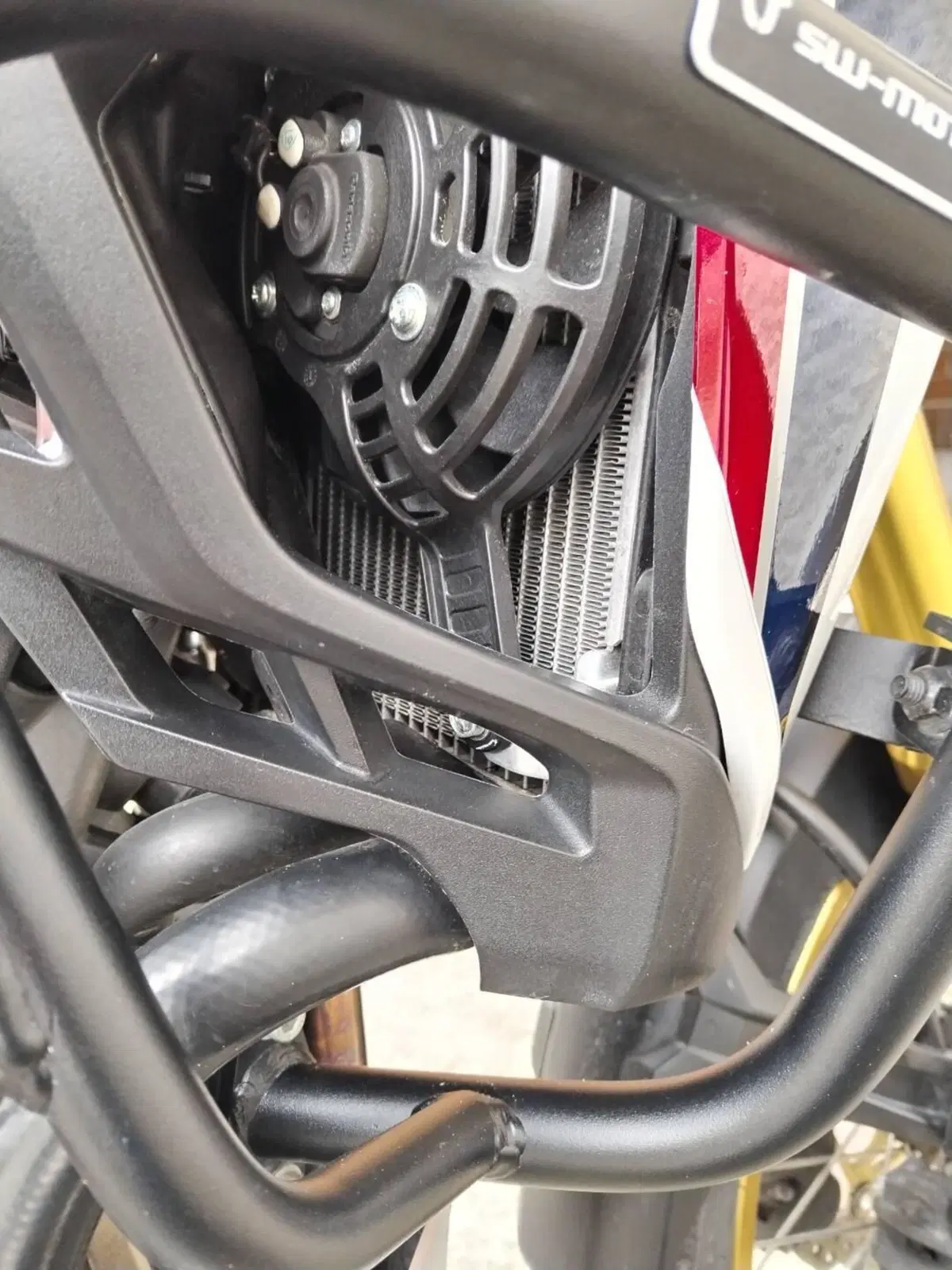 Honda Africa Twin CRF 1000L (2016 - 17) (11)