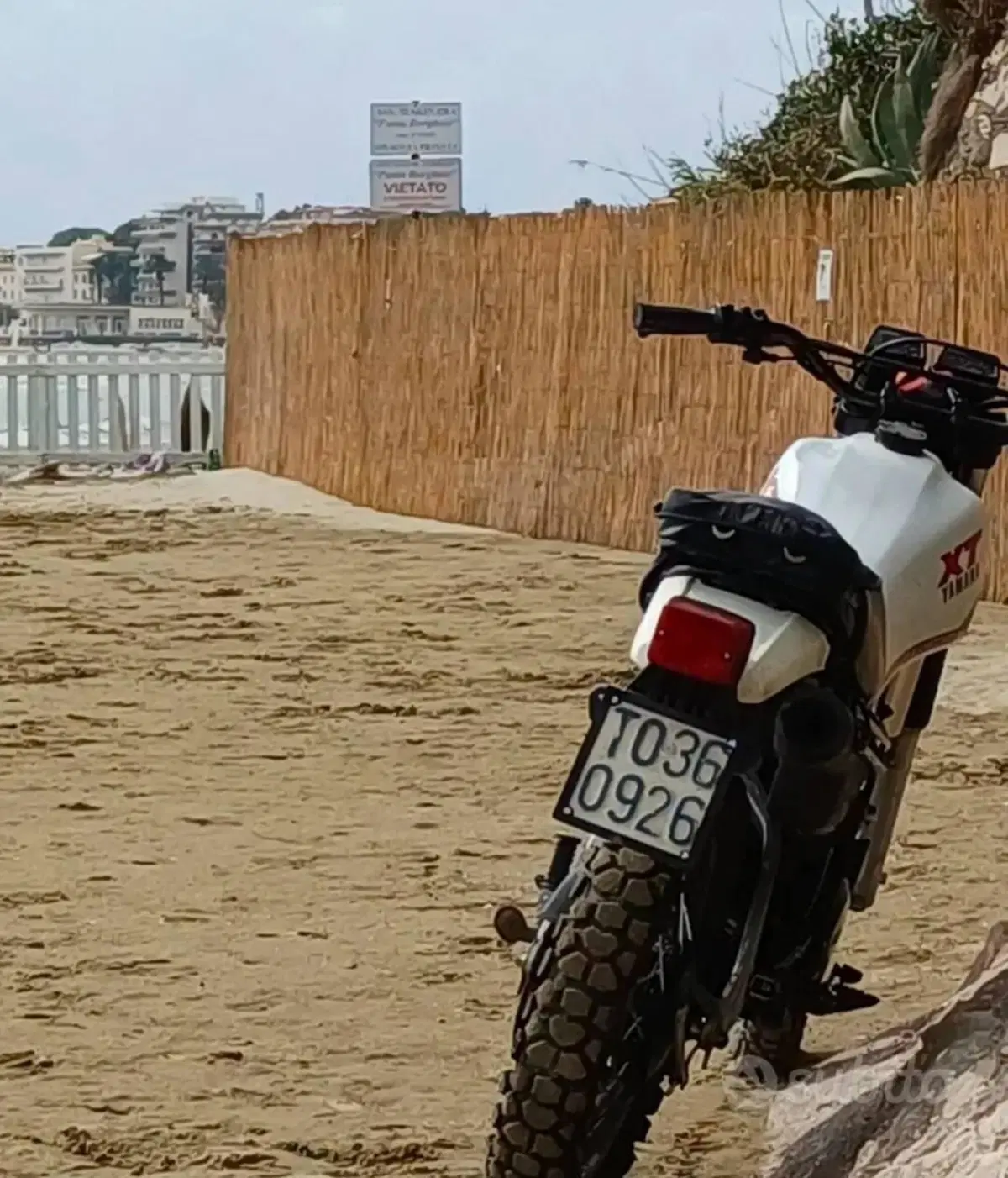 Yamaha Xt550 (5)