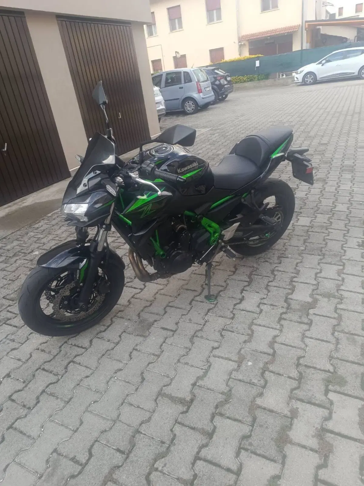 Kawasaki Z 650 (2025 - 27) (8)