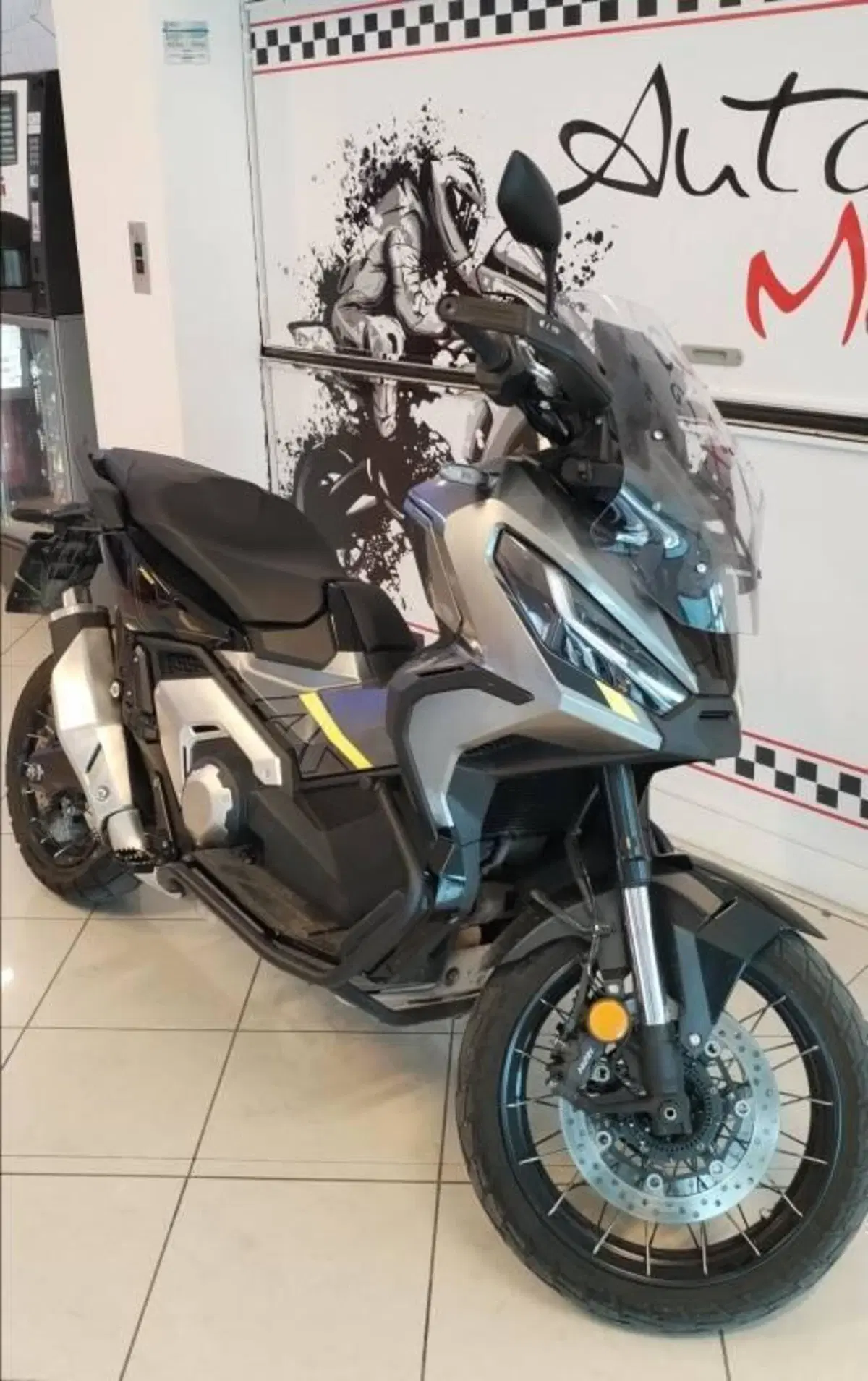 Honda X-ADV 750 DCT (2021 - 24) (4)